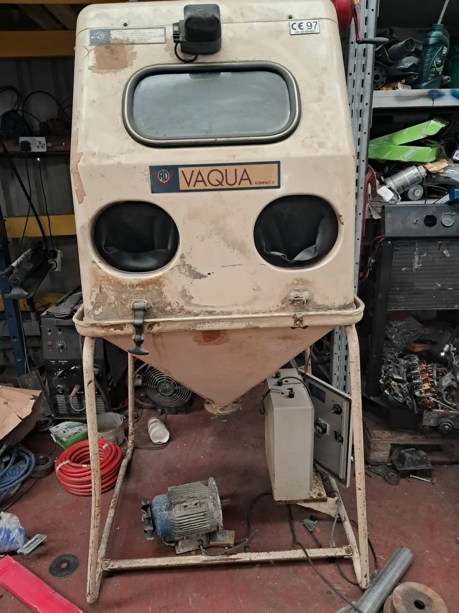 vapour blasting cabinet - Image 2