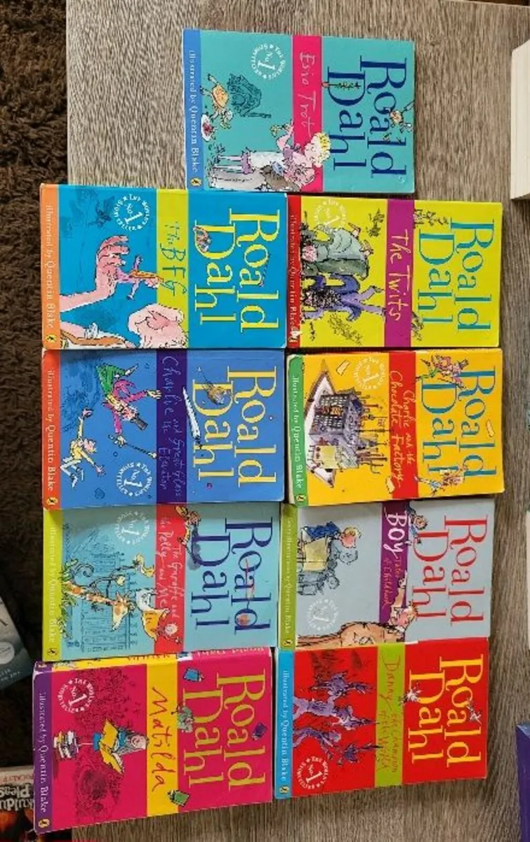 Books for sale - Image 2