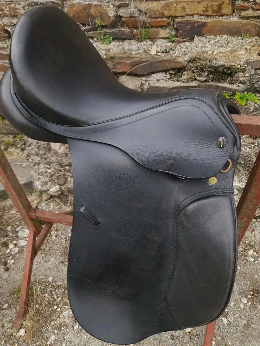 17 inch Saddle - Image 1