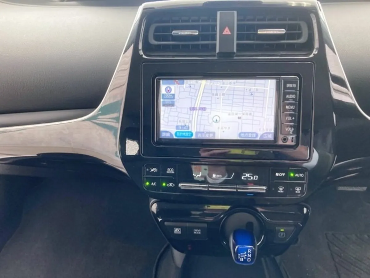 Toyota Prius 2021 - Image 3