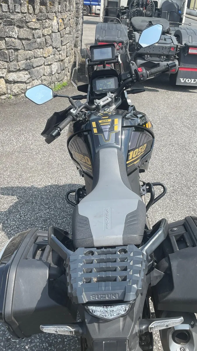 Suzuki dl1050 - Image 4