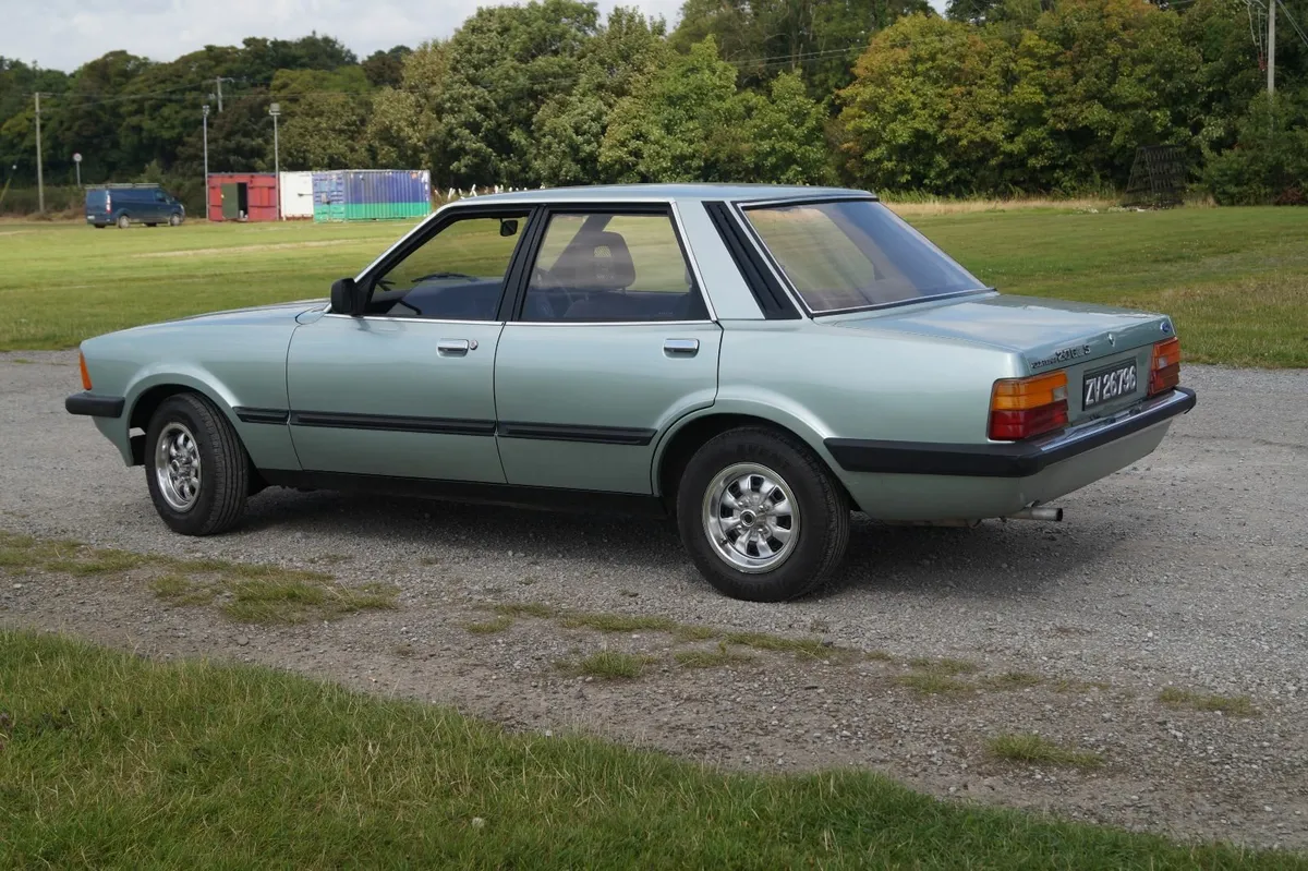 Ford Cortina 1982 - Image 2