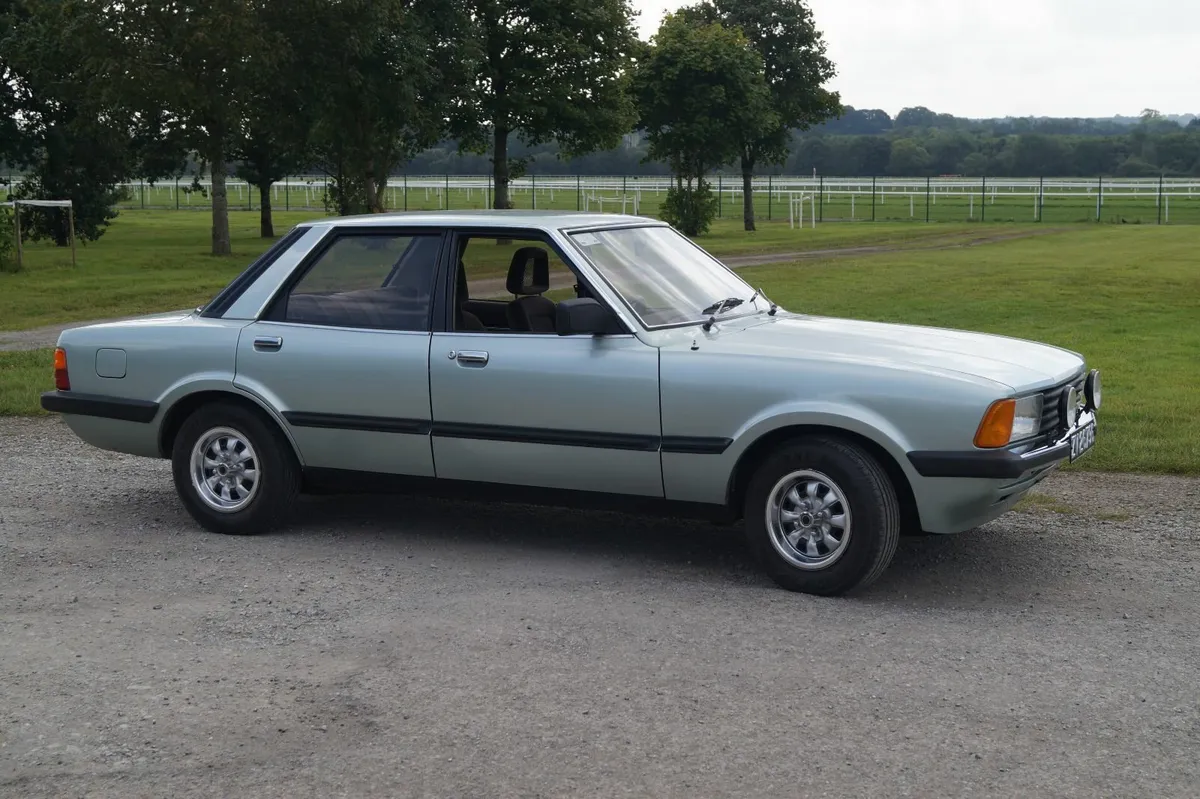 Ford Cortina 1982 - Image 3