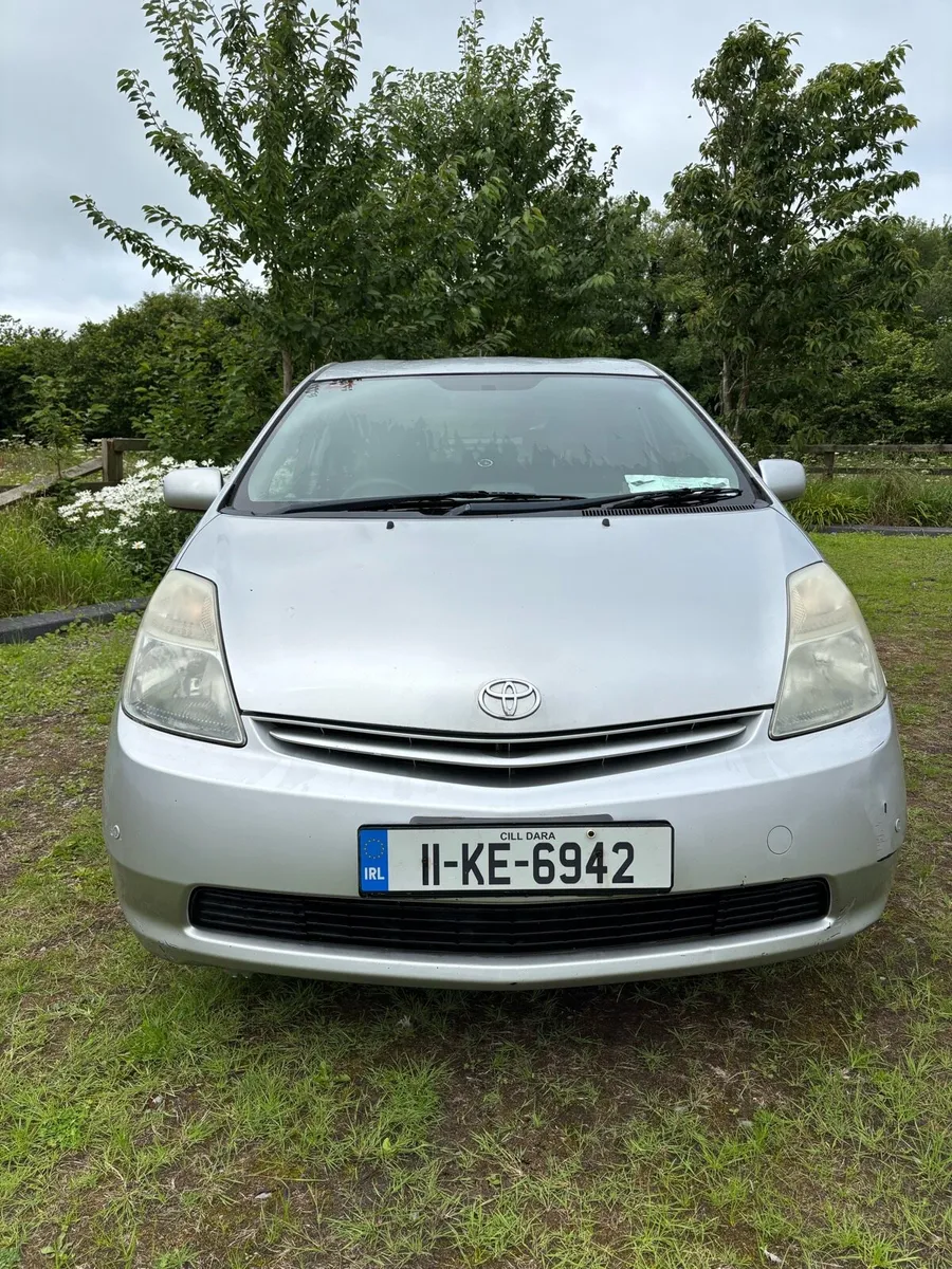 Toyota Prius 2011 - Image 1