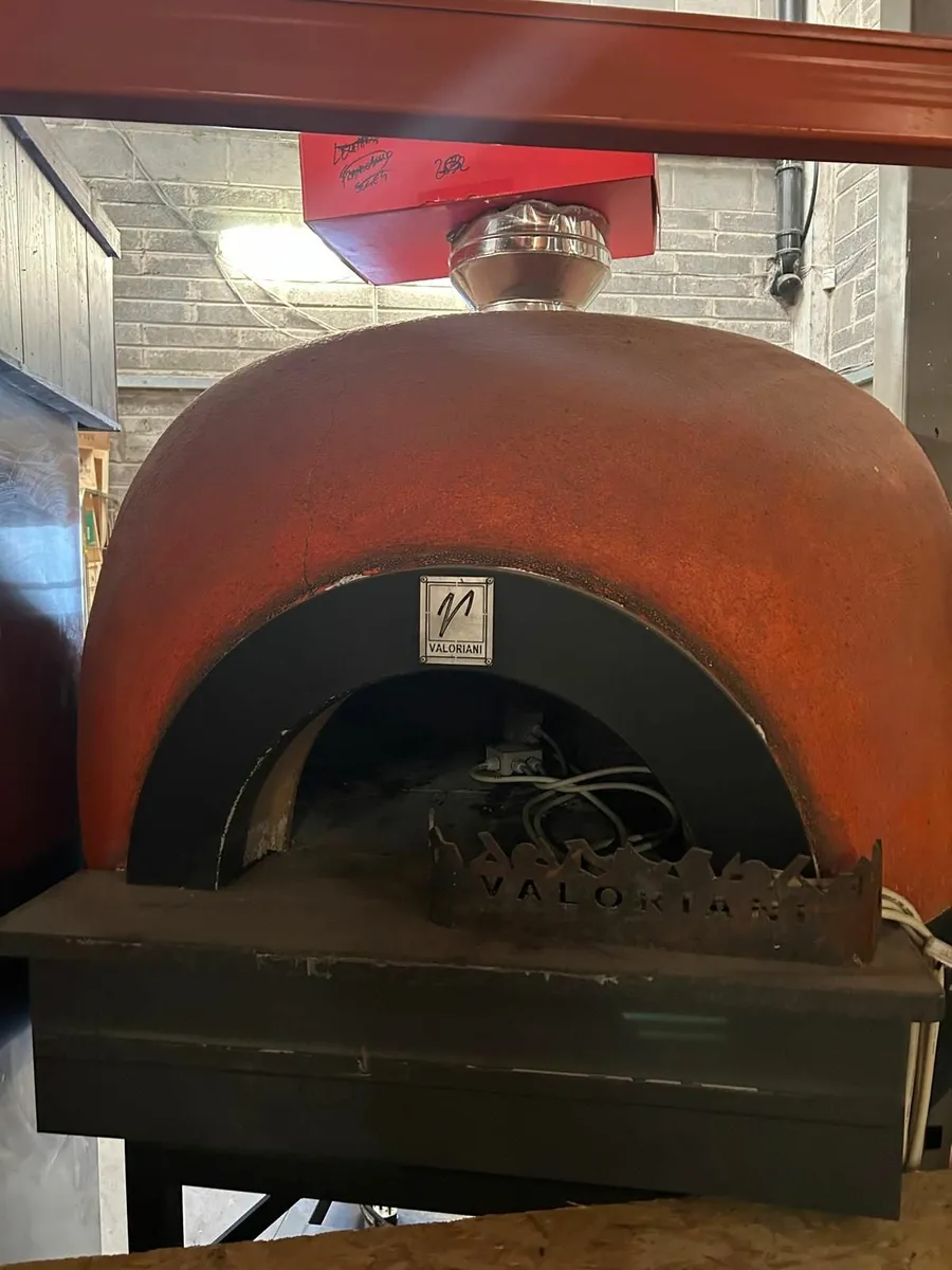Valoriani Igloo 120 Commercial Wood Fired Oven - Image 3