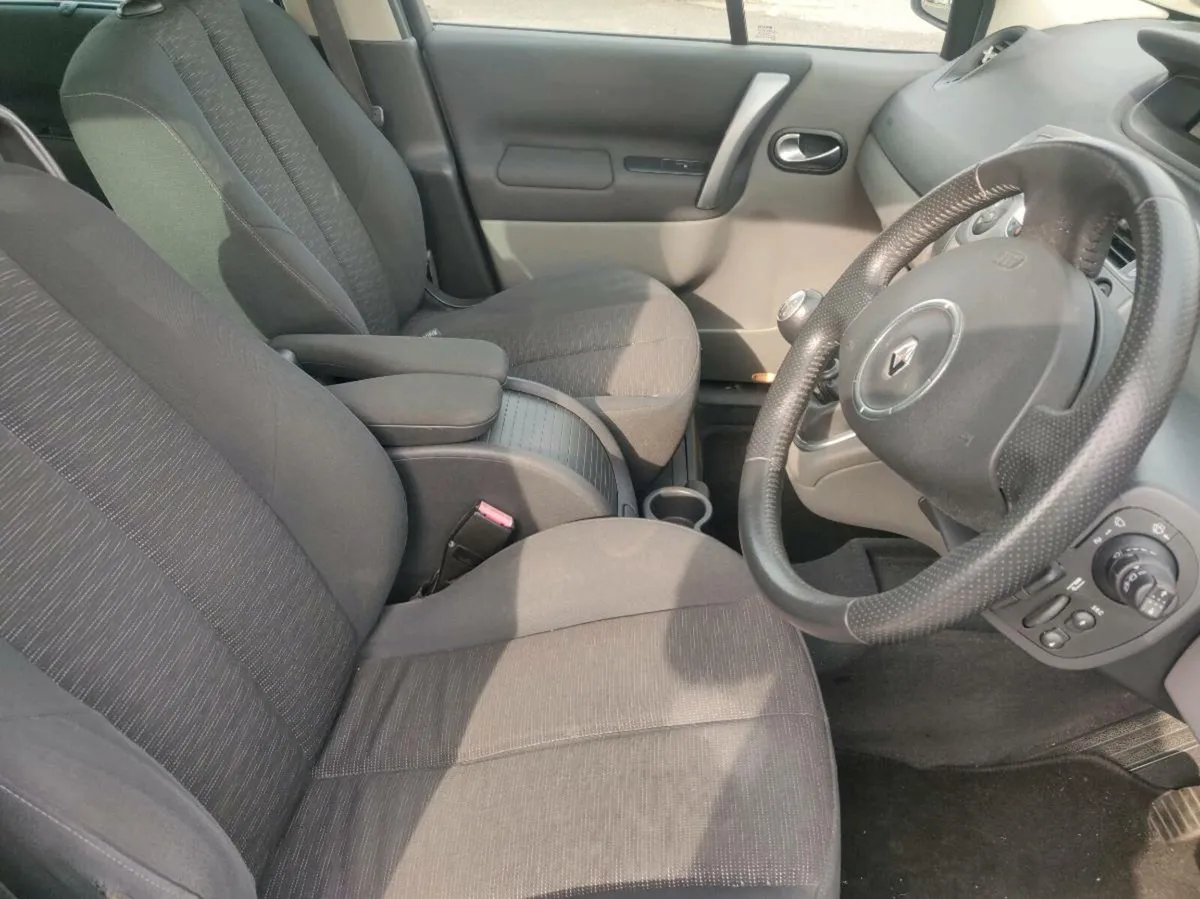 Renault grand scenic - Image 3