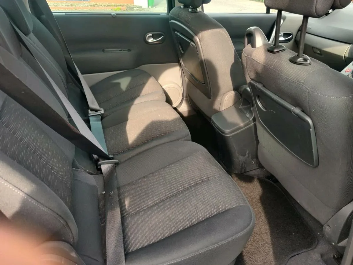 Renault grand scenic - Image 4
