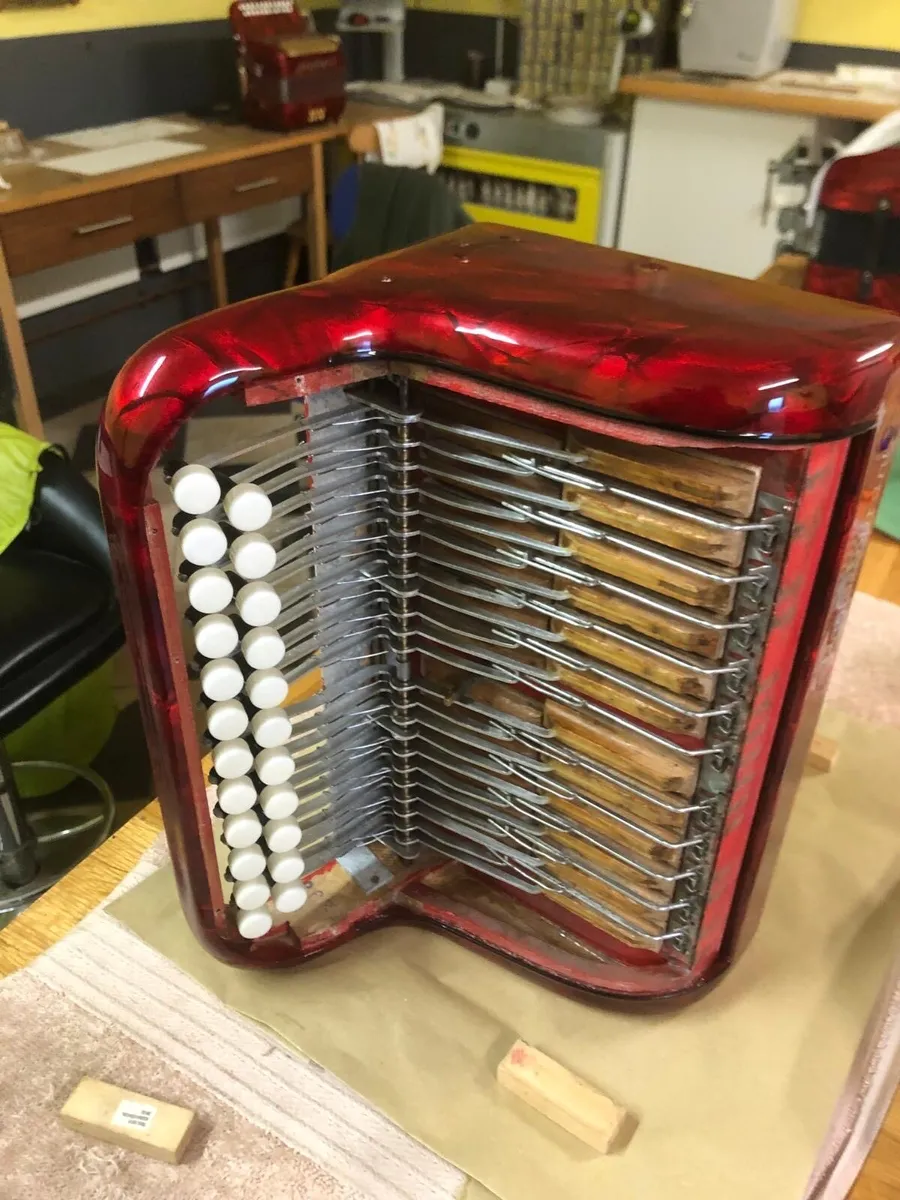 Accordion repair & tuning