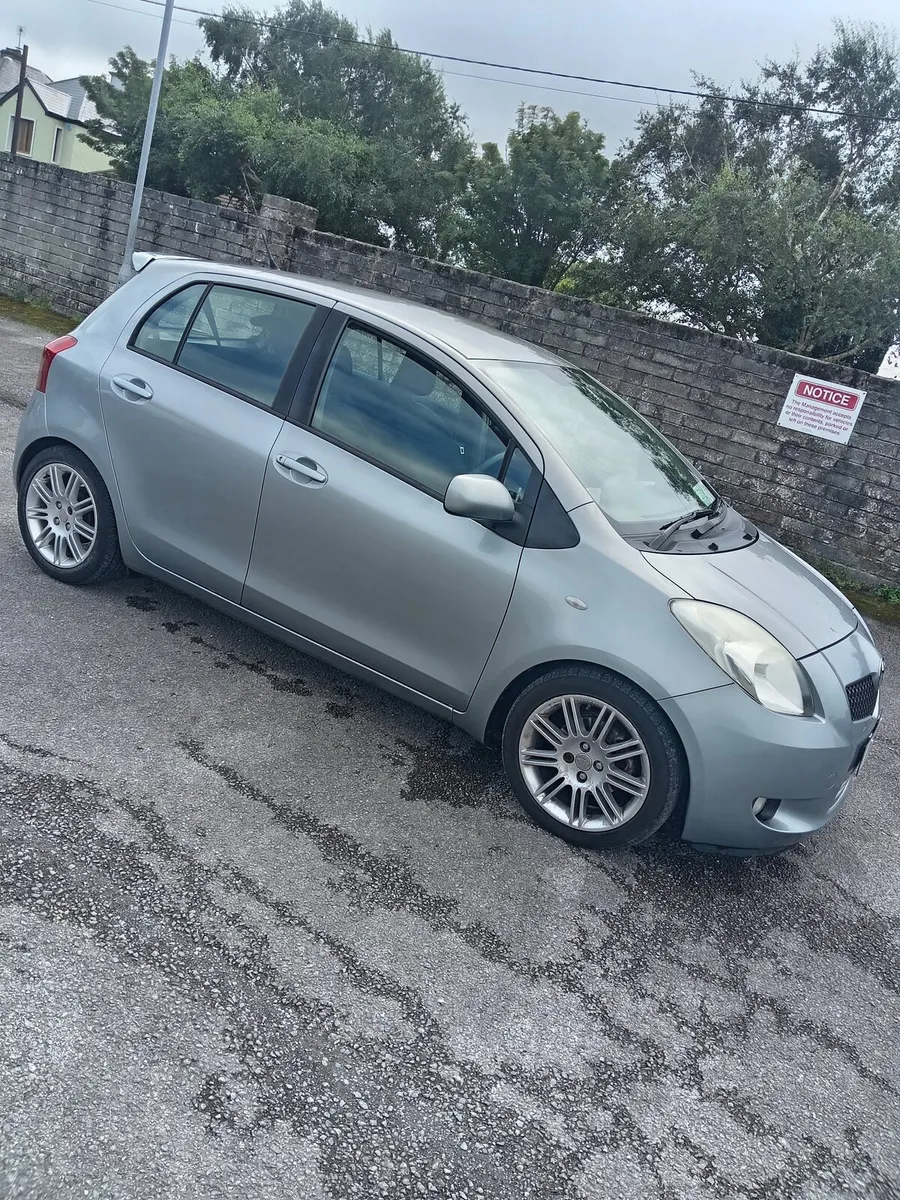Toyota Yaris 2008 - Image 3