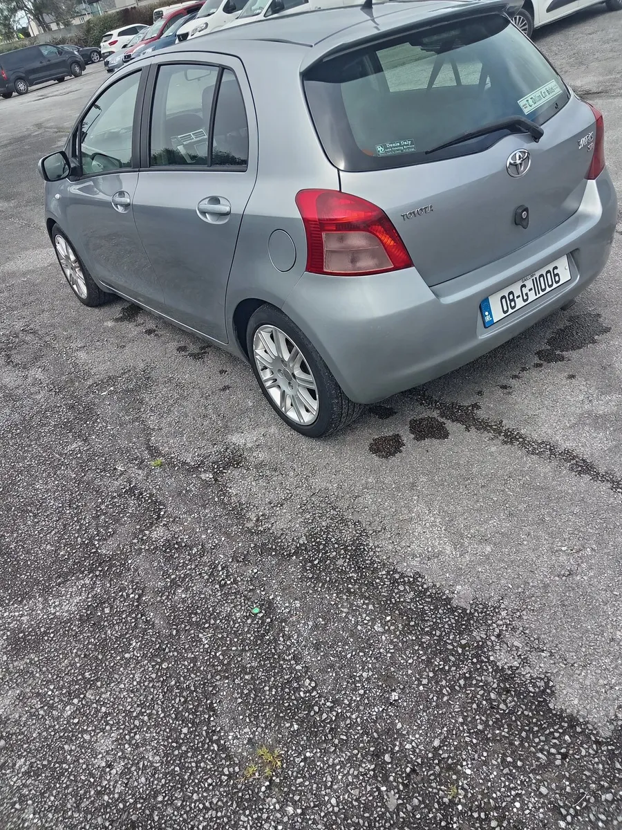 Toyota Yaris 2008 - Image 4