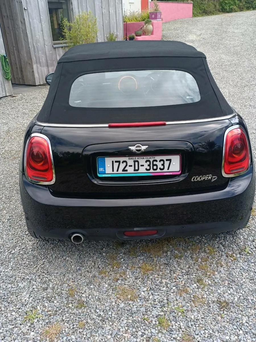 Mini convertible - Image 4