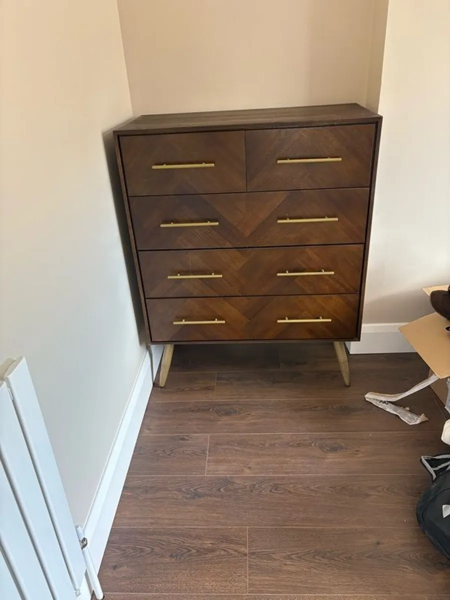 Matching Chest of Drawers - Image 4