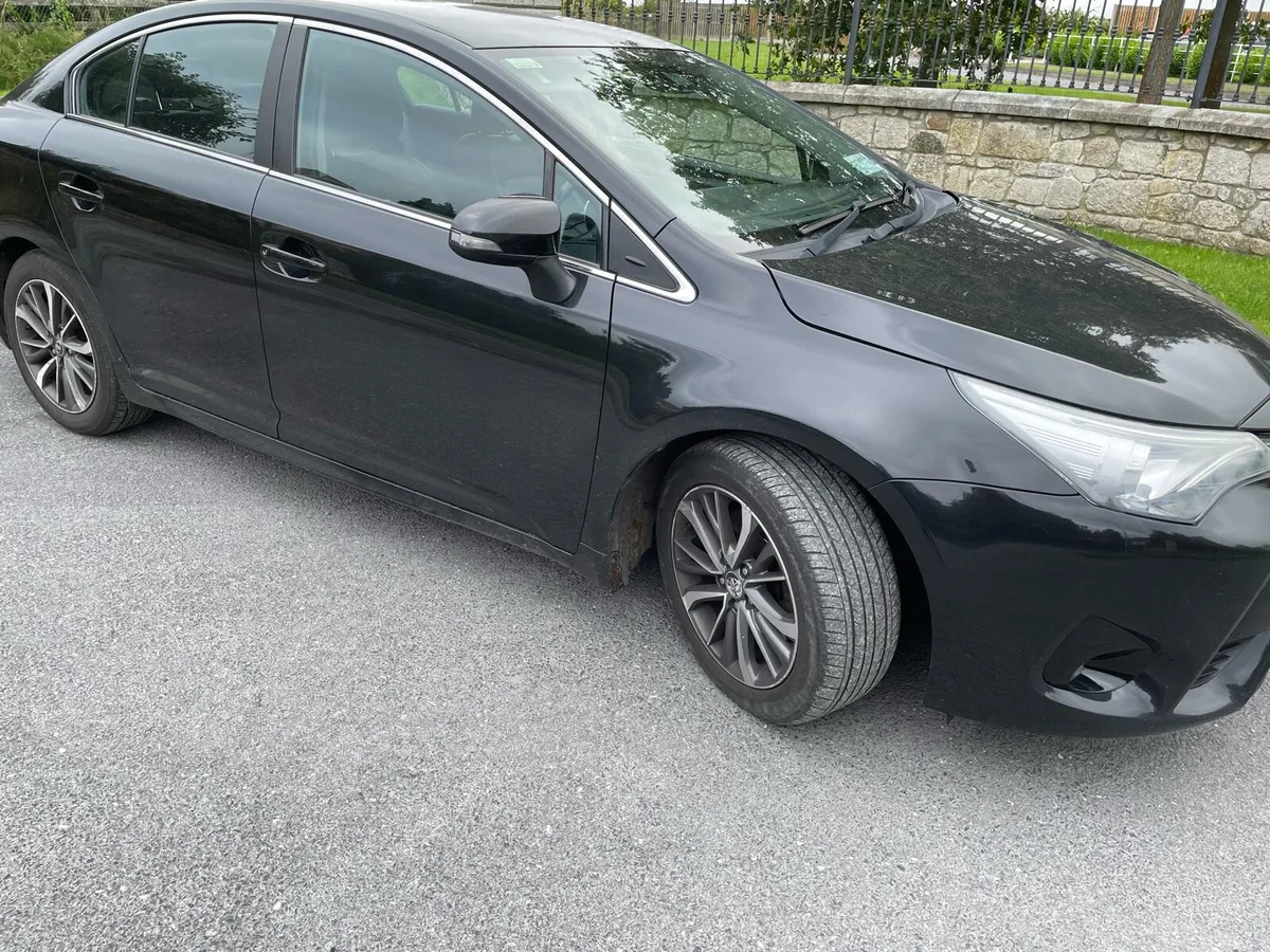Toyota Avensis 2.0 litre Diesel. Tax and test - Image 1