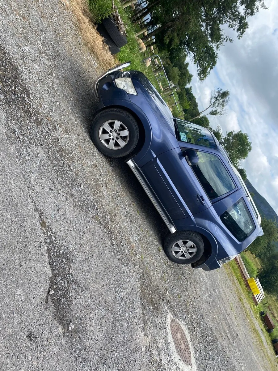 Mitsubishi Pajaro - Image 2