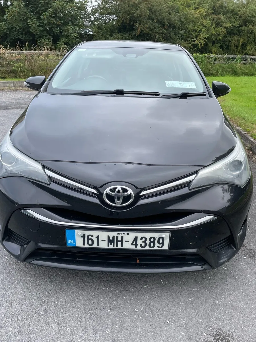 Toyota Avensis 2.0 litre Diesel. Tax and test - Image 2