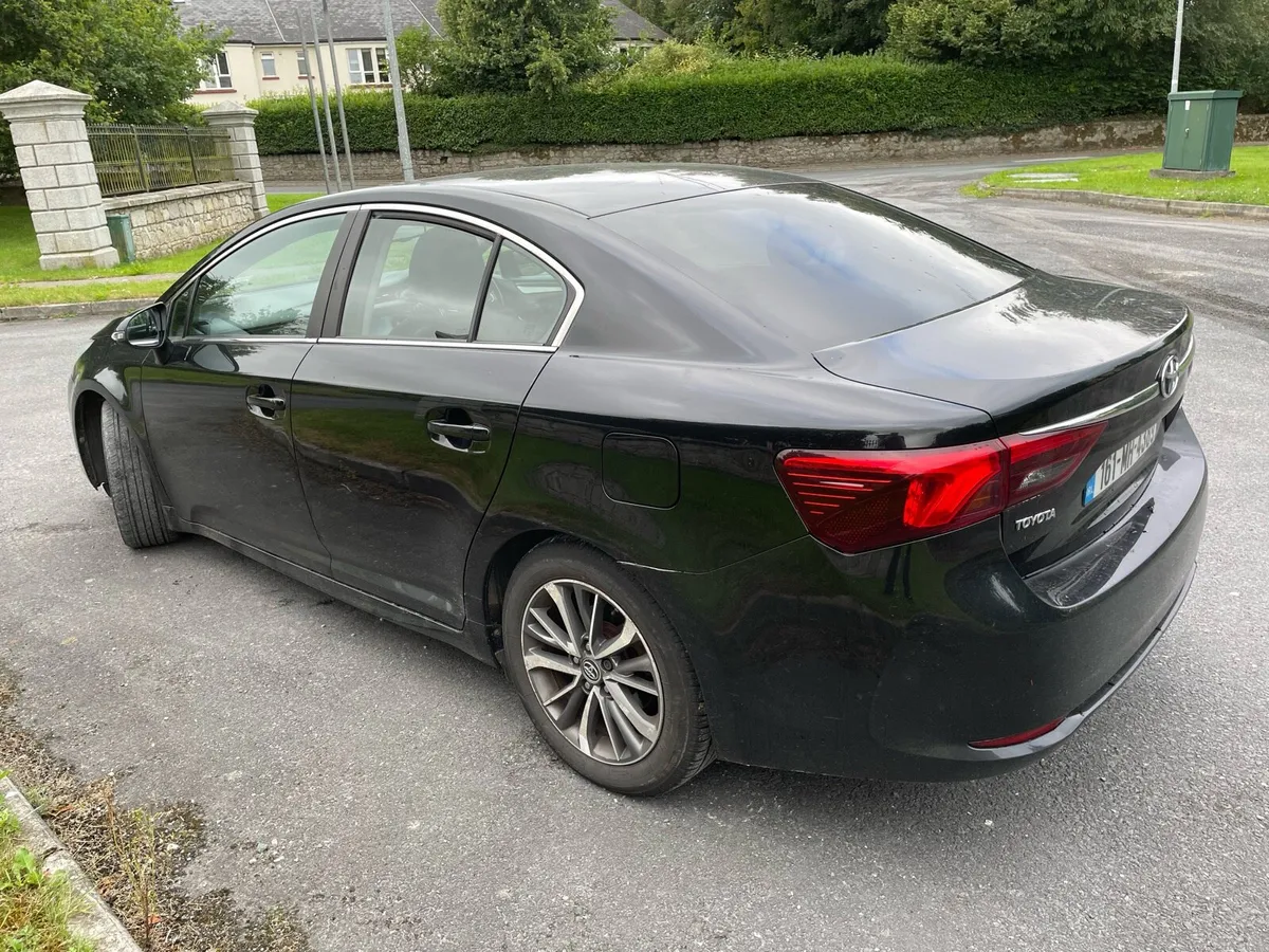 Toyota Avensis 2.0 litre Diesel. Tax and test - Image 4