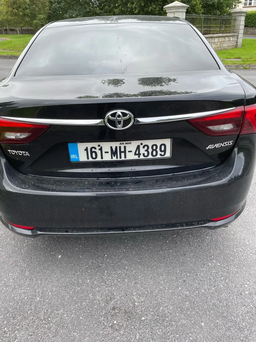 Toyota Avensis 2.0 litre Diesel. Tax and test - Image 4