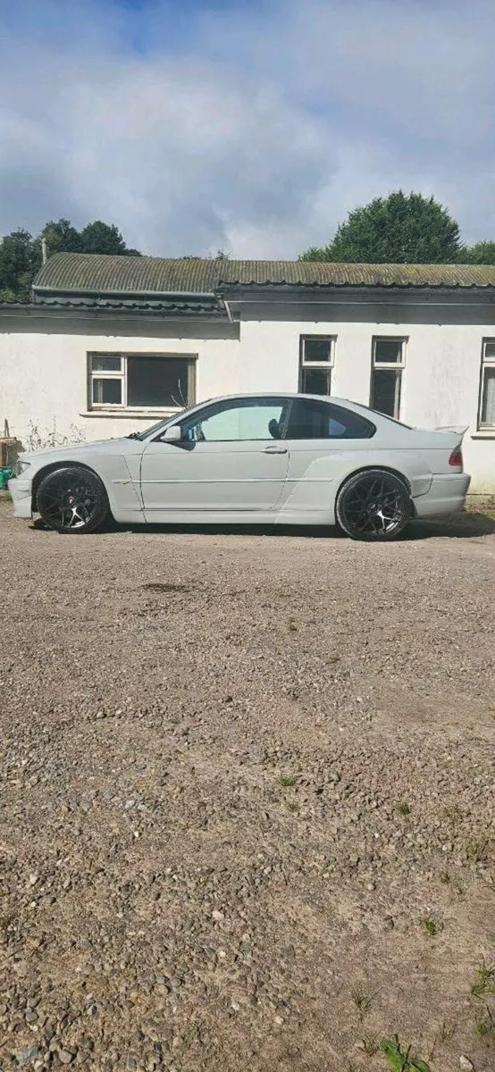 E46 325Ci - Image 3