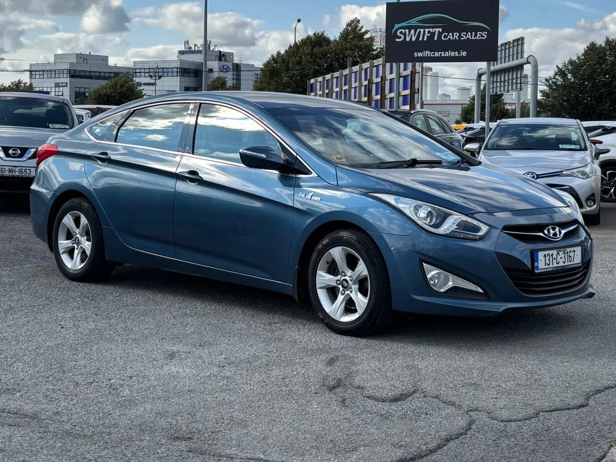 2013 Hyundai i40 1.7D Comfort Nct 06/26 - Image 2