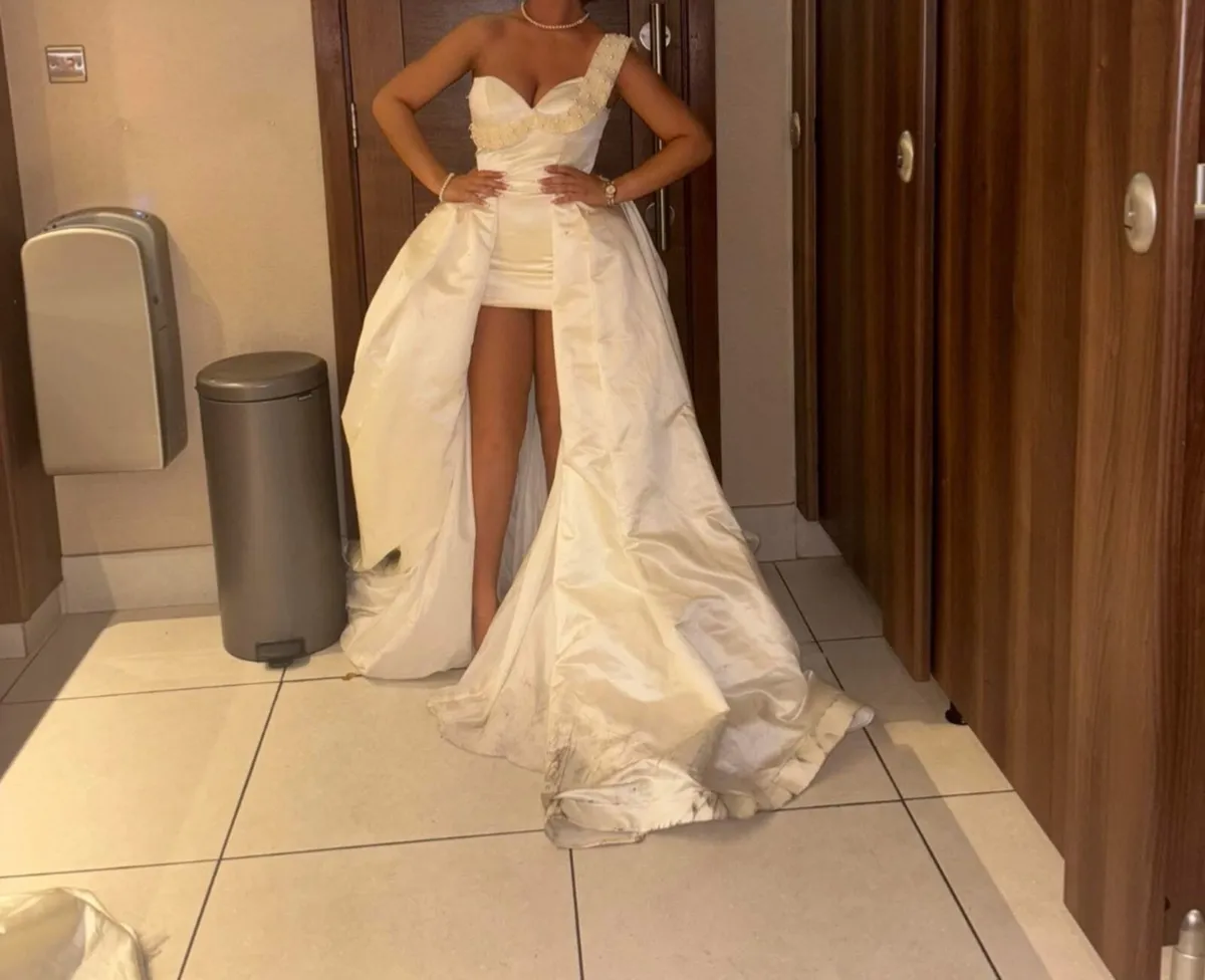 Bridesmaids dresses - Image 1