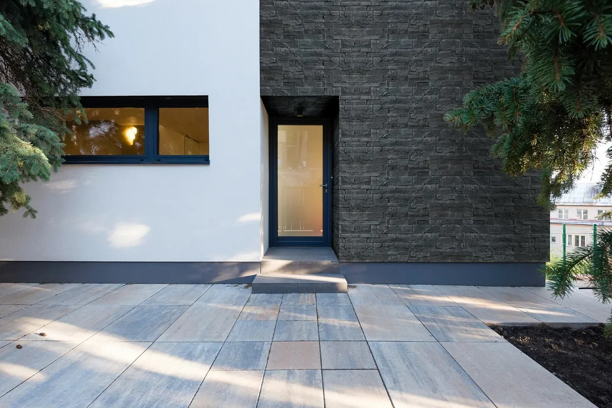 Celesit Graphite Artificial Stone Cladding - Image 2
