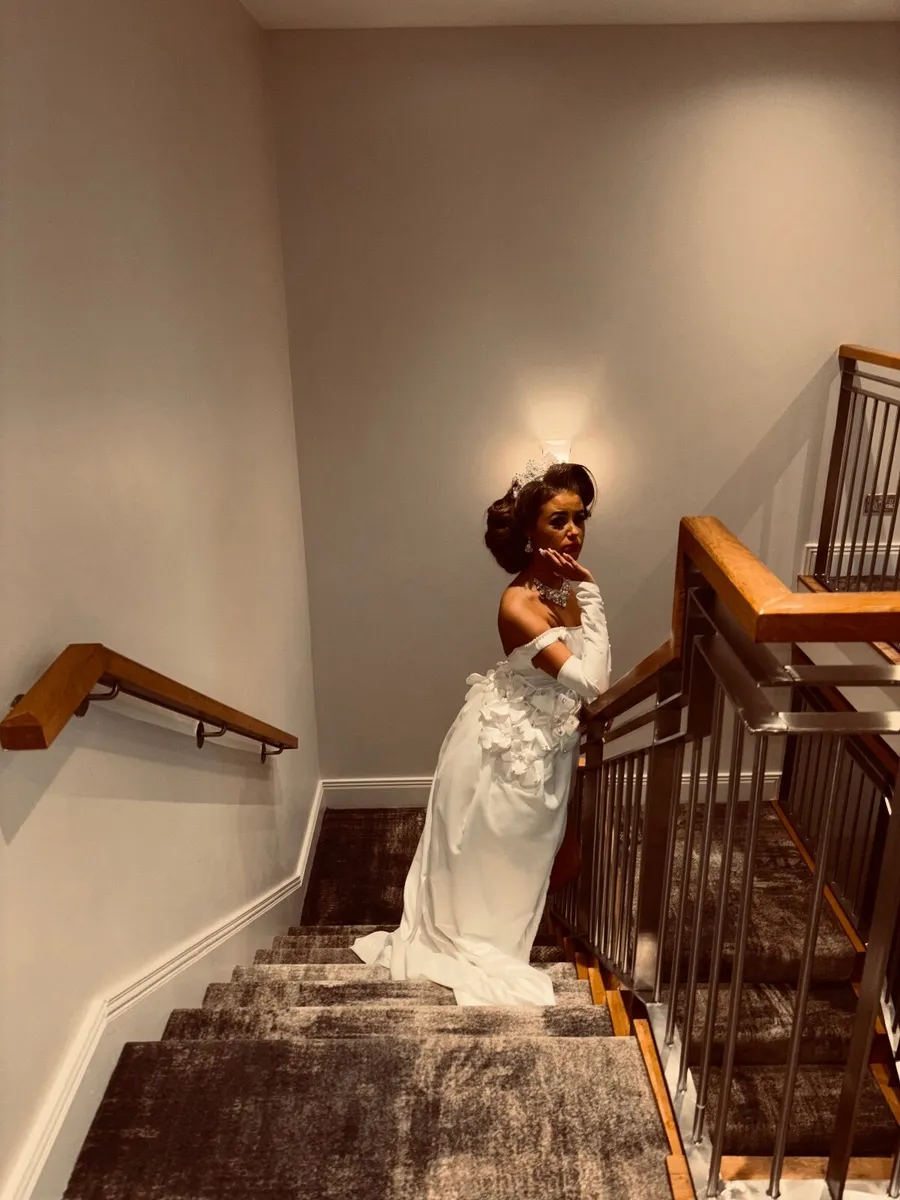 Wedding dress - Image 4