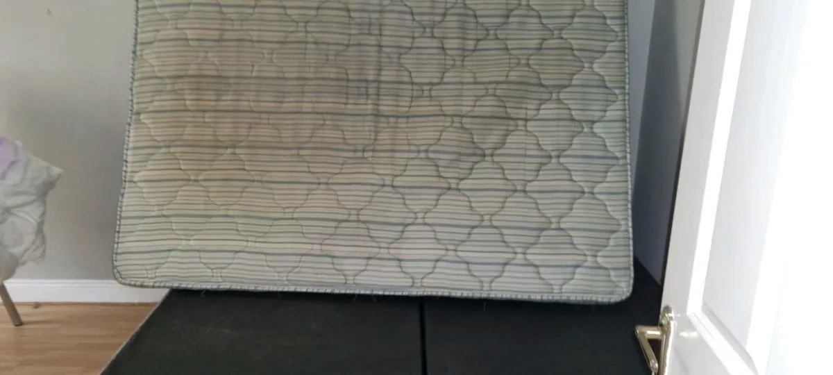 Double divan bed - Image 2