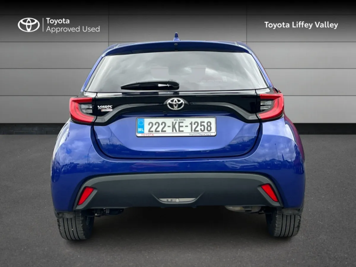 Toyota Yaris YARIS 1.0 LUNA SPORT - Image 4
