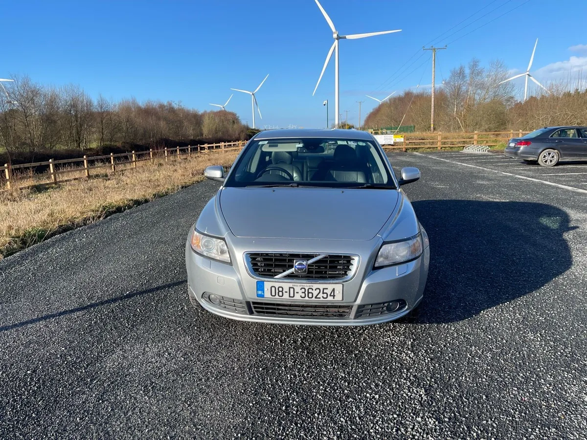 Volvo S40 - NO NCT NO TAX - Image 2