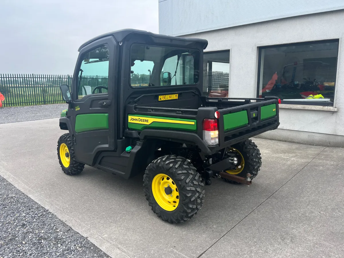2023 John Deere XUV865M Gator - Image 3