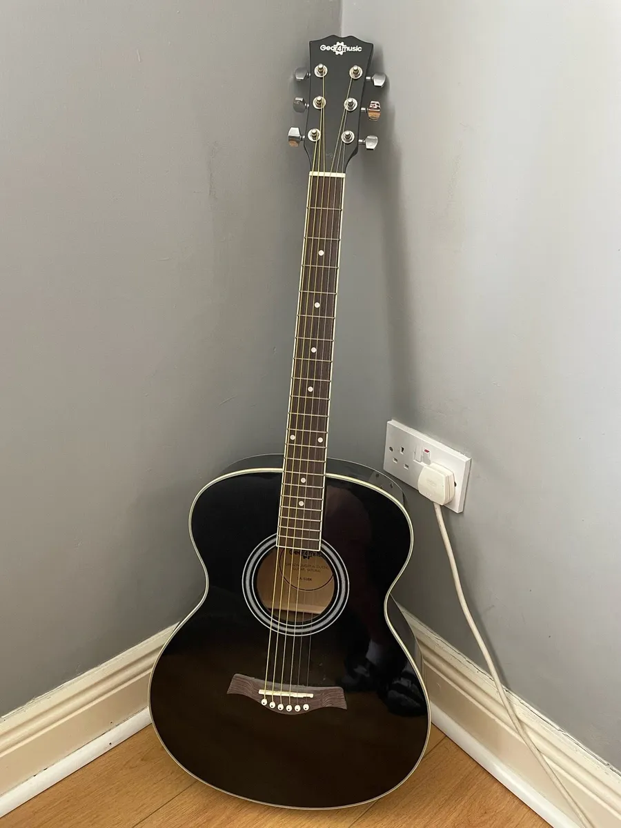 Gear4Music guitar - Image 1