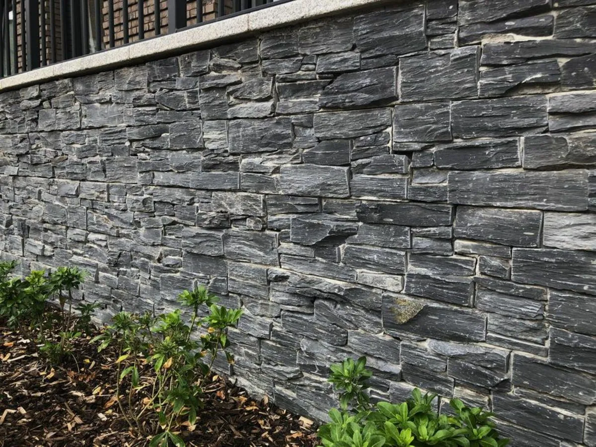 Black Slate Z Natural Stone Cladding - Image 1