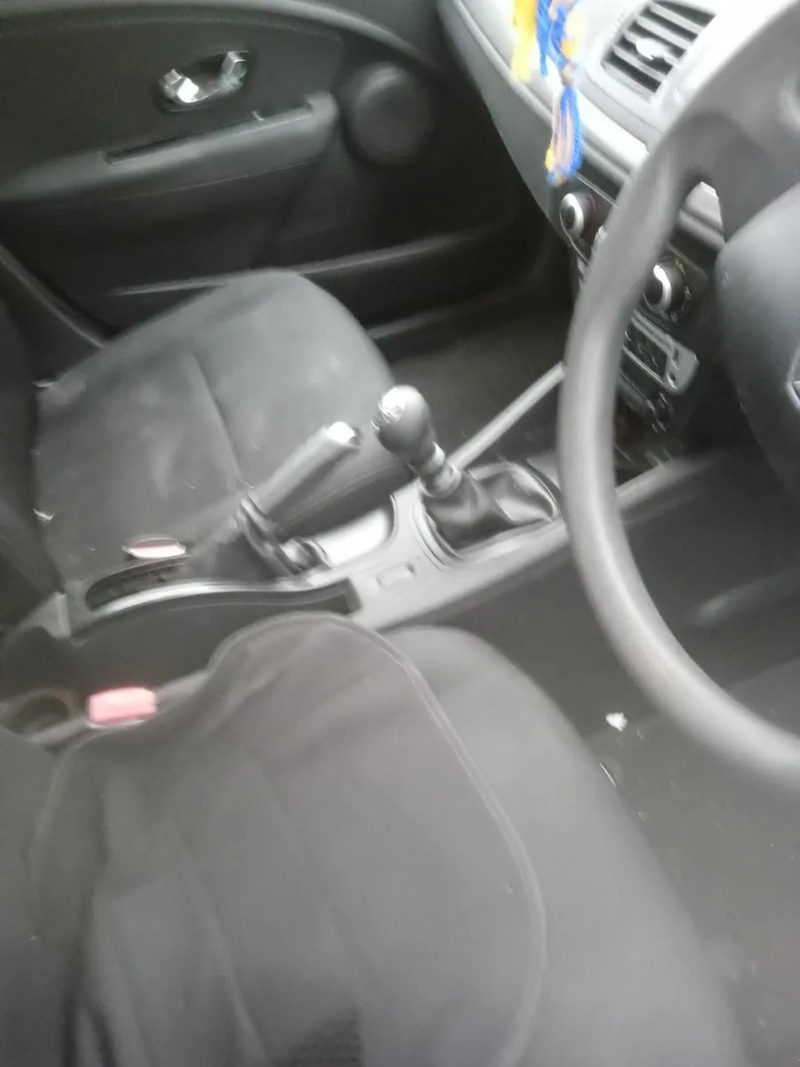 Renault Fluence 2015 - Image 1