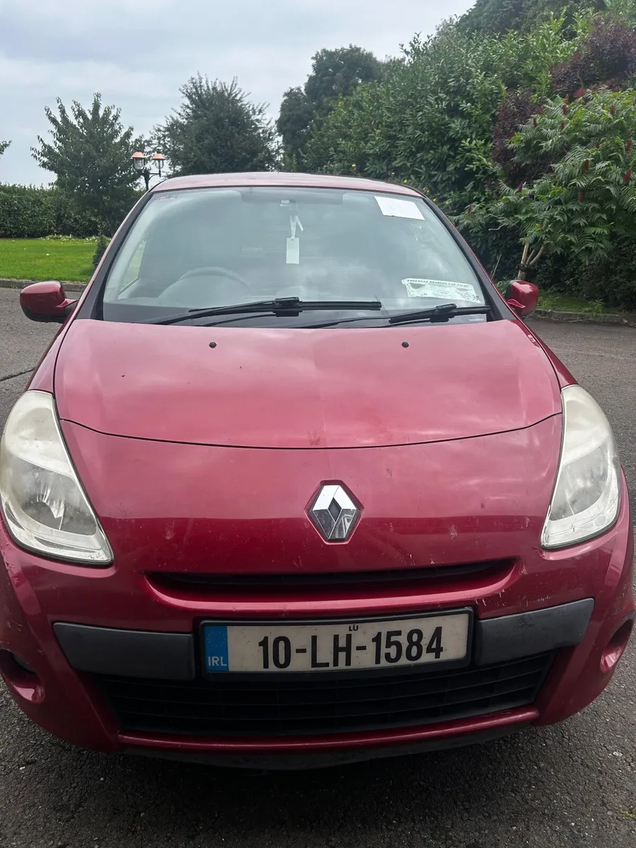 Renault Clio 2010 -SOLD- - Image 1