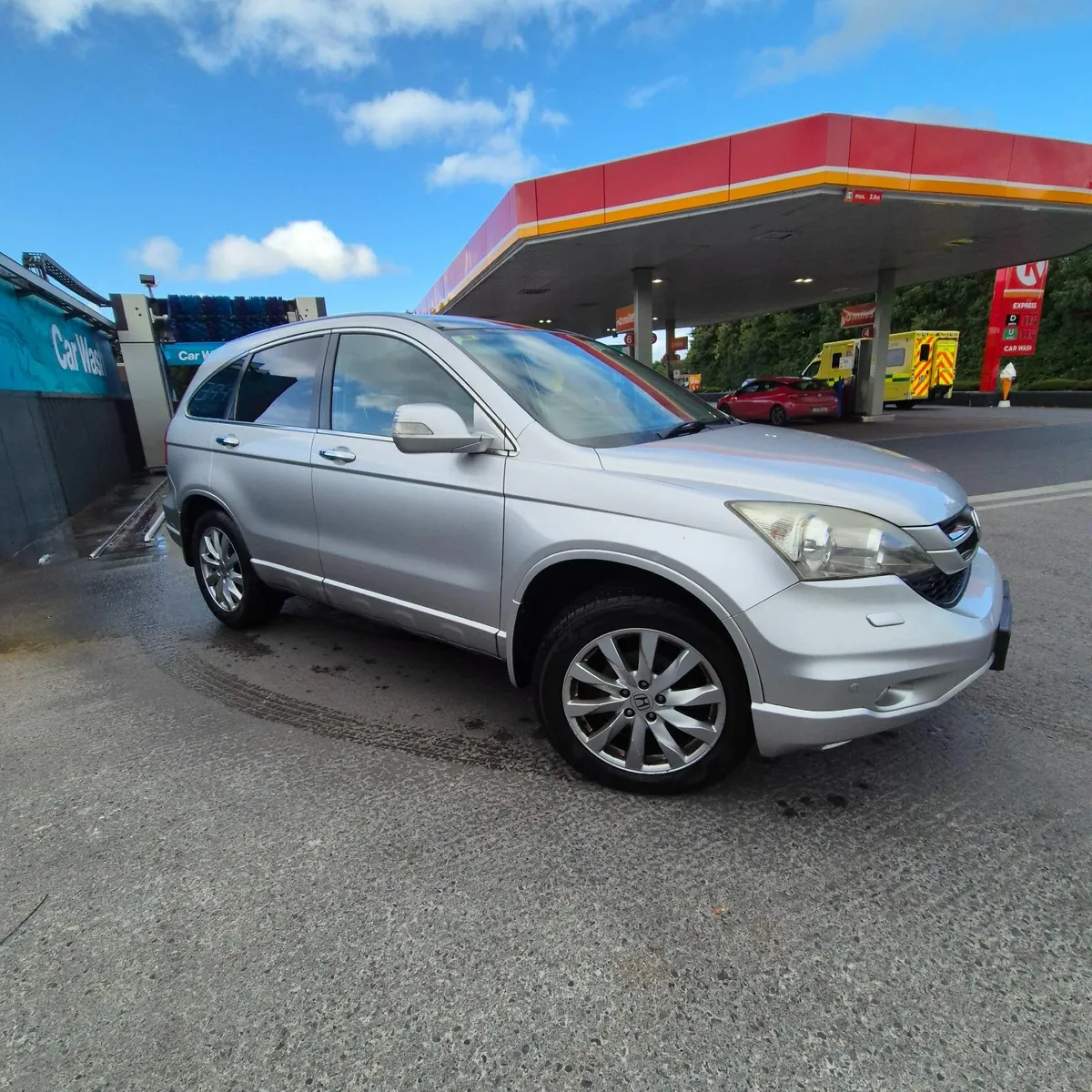 Honda CR-V EX Top Spec - Image 1
