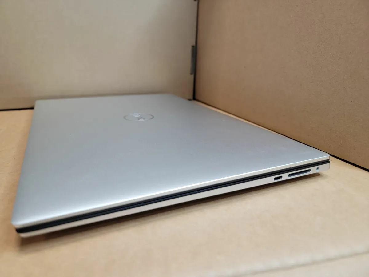 DELL XPS 15 9500 - i9/32RAM/1TBSSD/GTX1650TI - Image 3