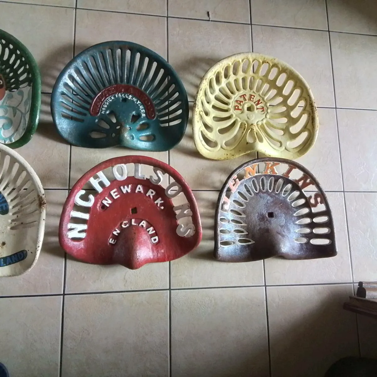 CAST IRON SEATS - Image 2