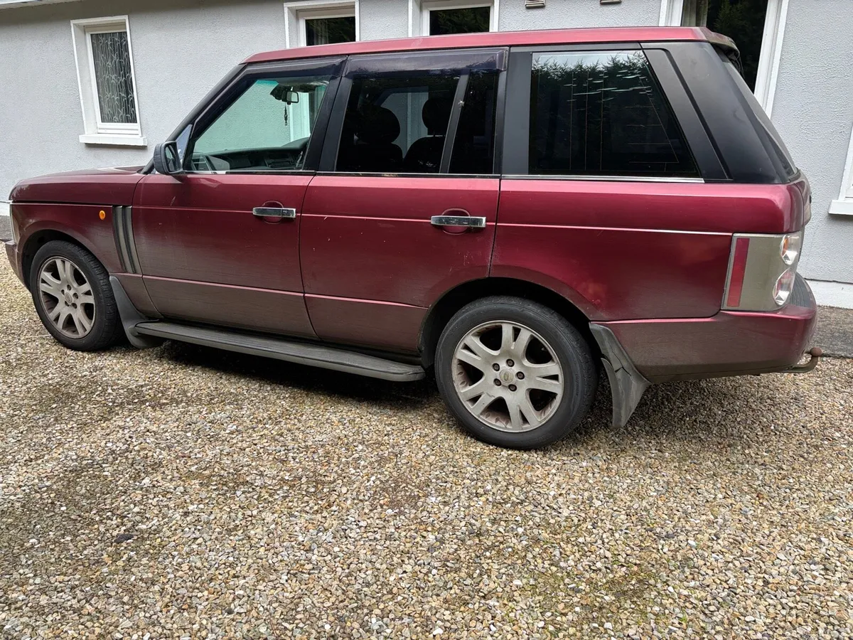 Range Rover Vogue 2002 Crew Cab - Image 2