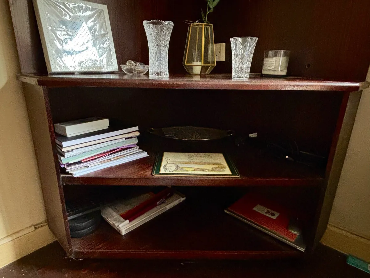 Vintage Cabinet - Image 4