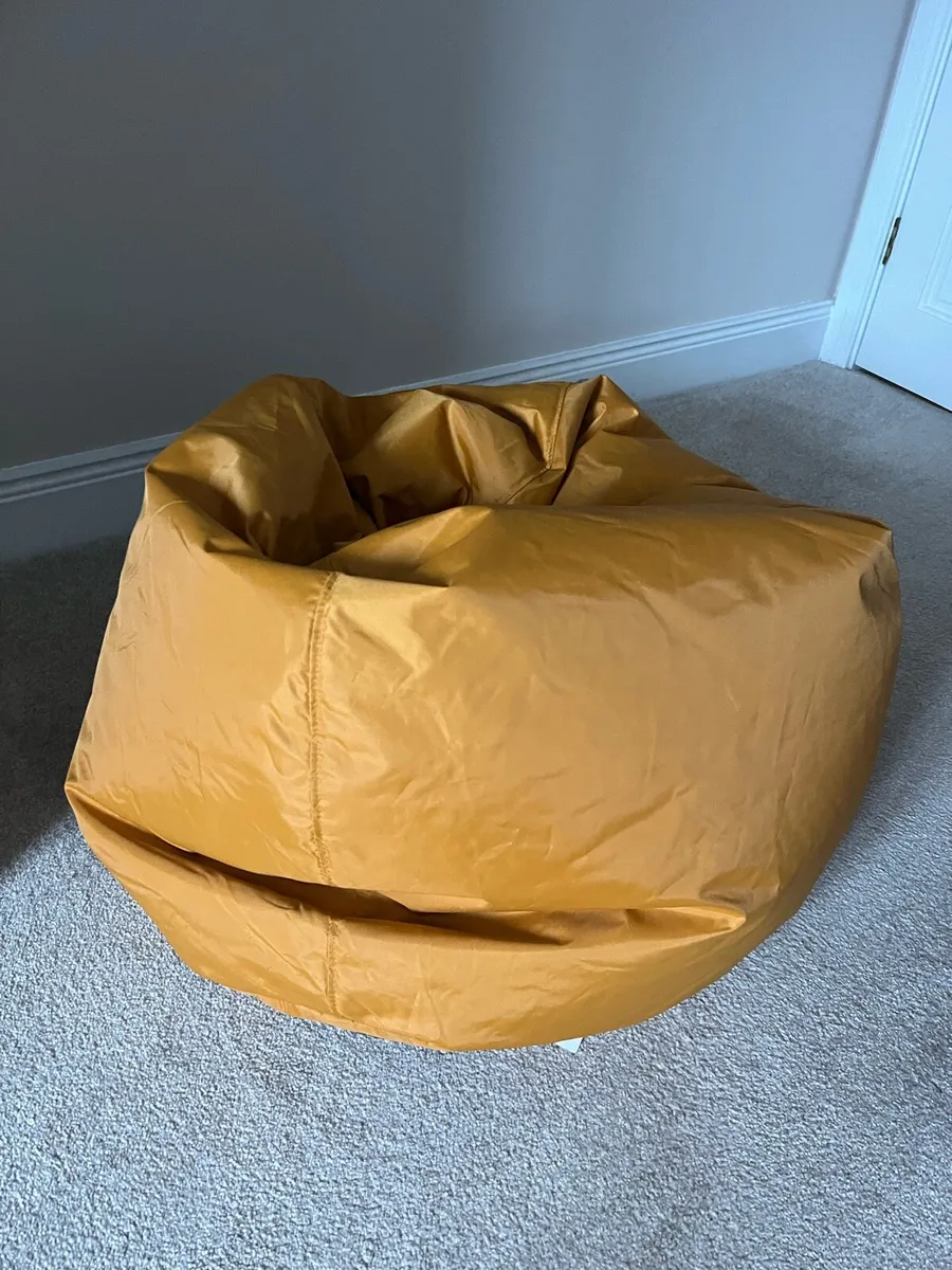 yellow bean bag - Image 2