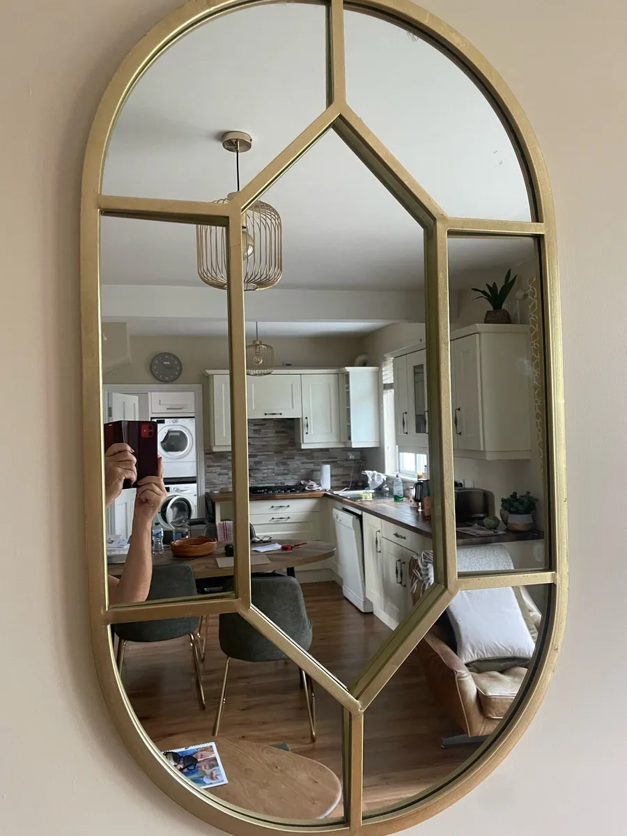 Mirror - Image 2