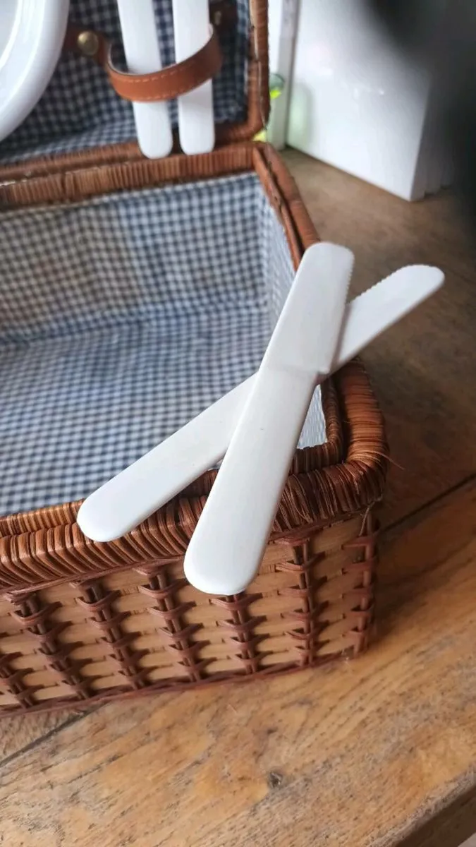 Picnic basket, D18 - Image 4