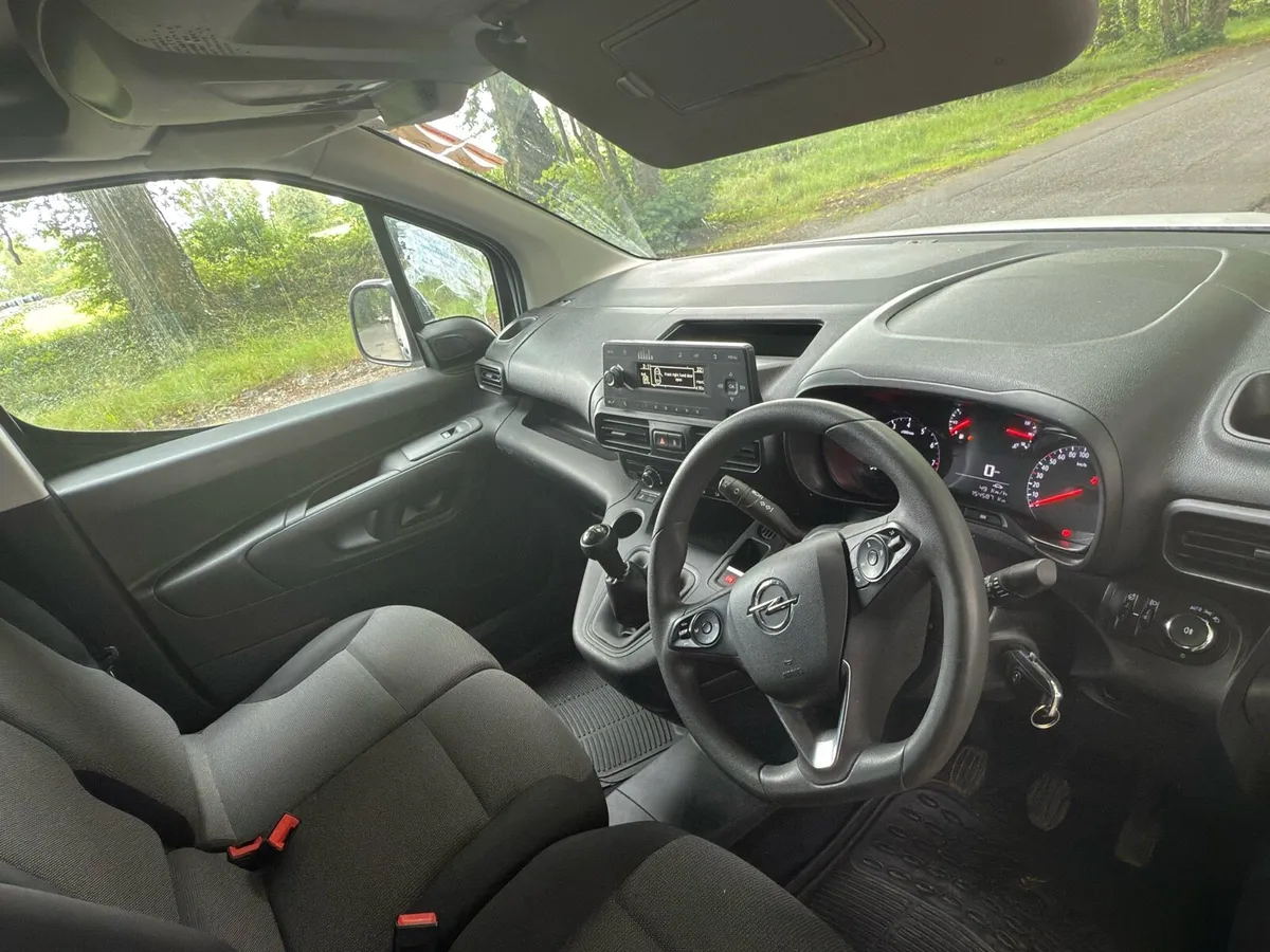 2021 Opel Combo – 3 Seater – 9250 VAT Inc - Image 2