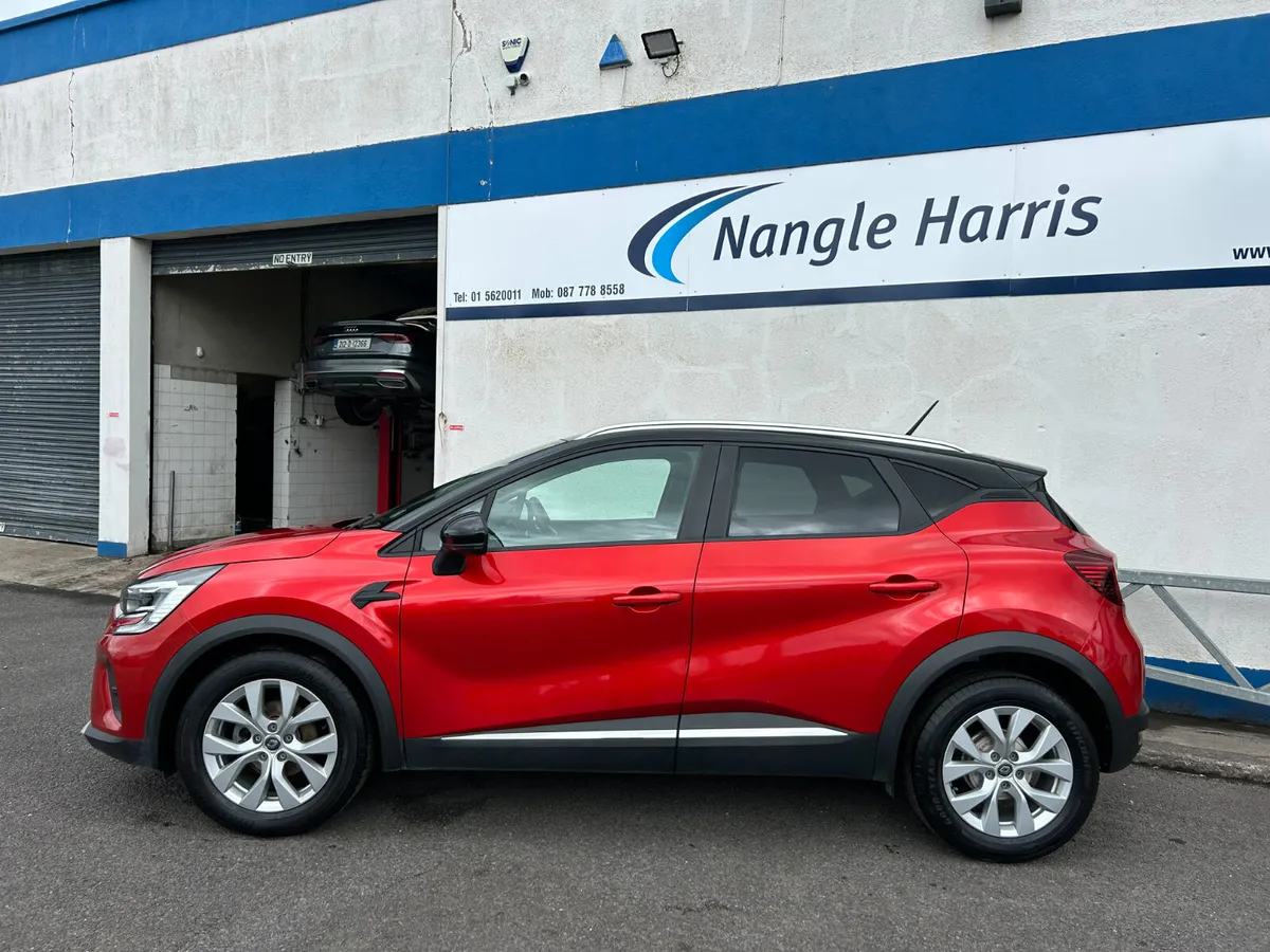 Renault Captur 2021 - Image 2