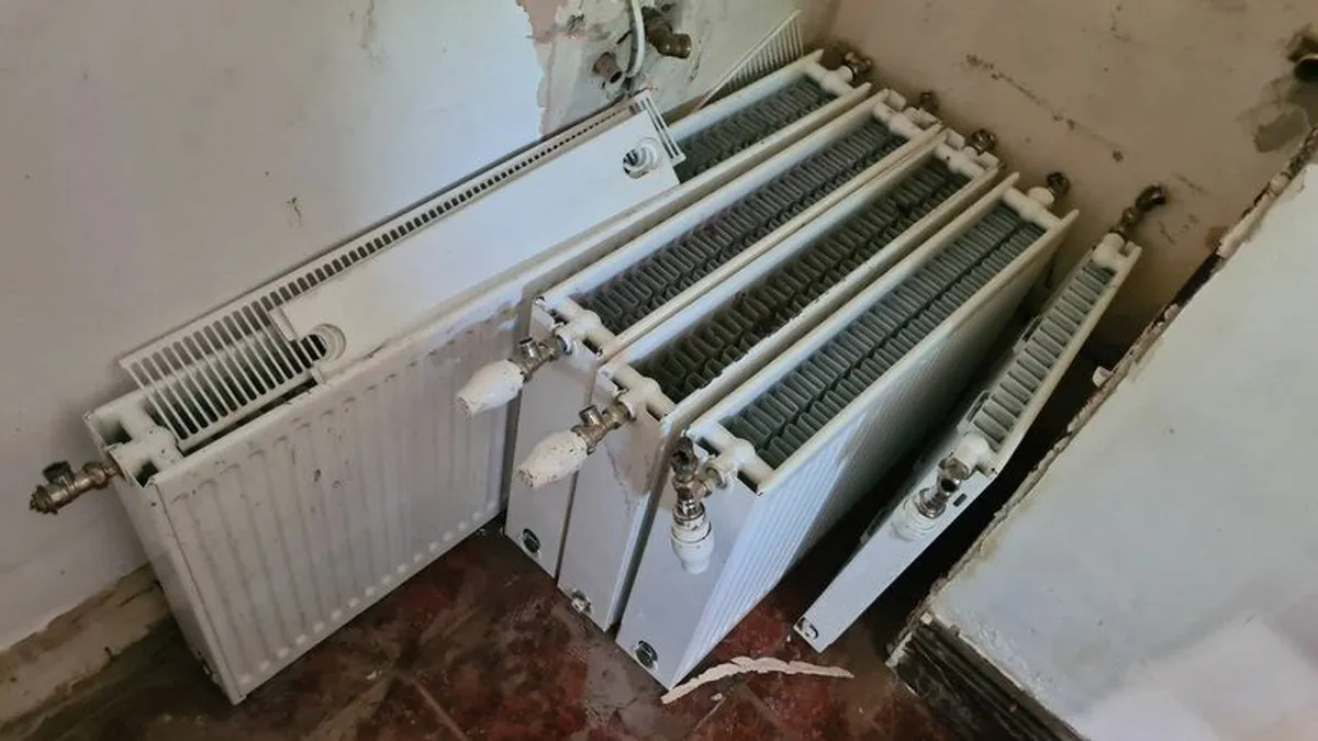 8 radiators - will sell separately - Image 1