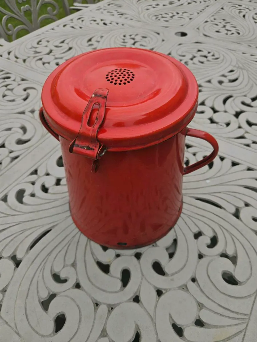 enamel vegetable pot - Image 1