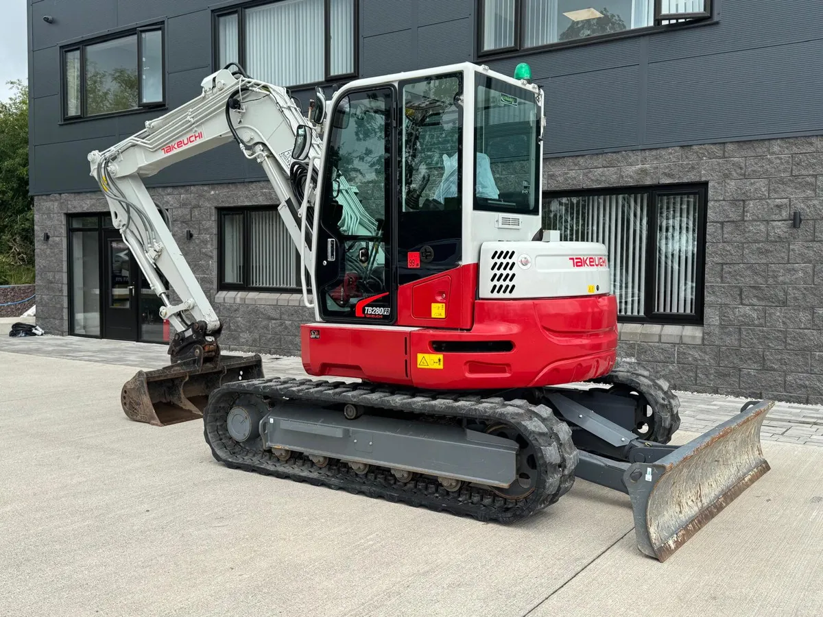 2021 Takeuchi TB280FR - Image 2