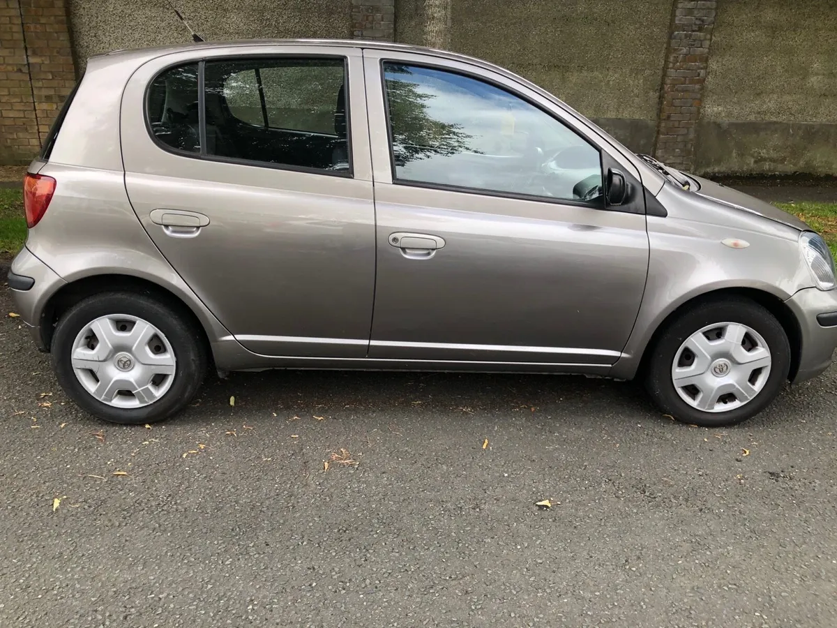 Toyota Yaris - Image 1