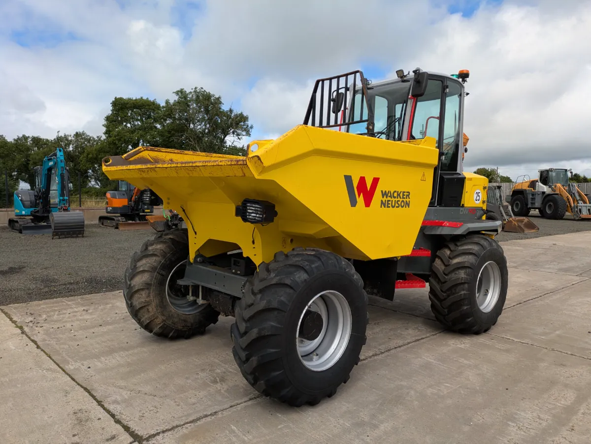 2022 Wacker Neuson DW90 9 tonne dumper - Image 1