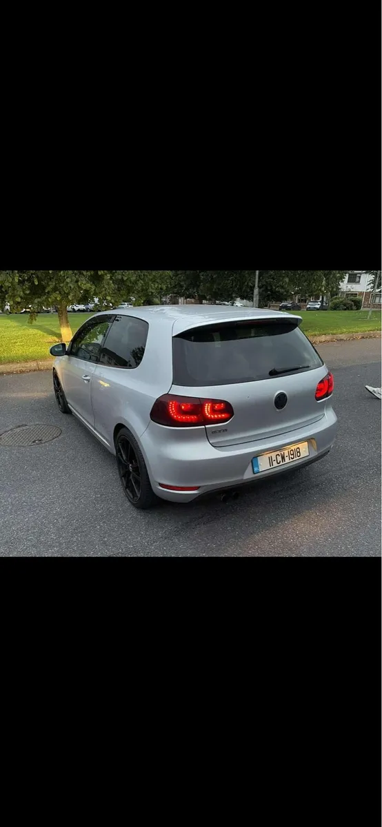 VW Golf GTD. 2011 - Image 2